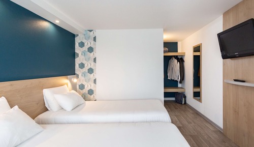 Chambre Standard, 2 lits une place