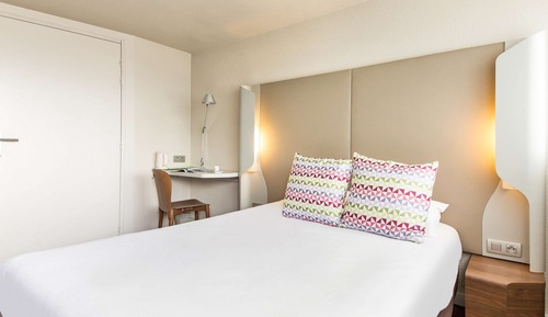 Next Generation, Chambre, 1 lit double