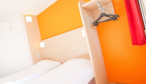Chambre Standard, 2 lits une place