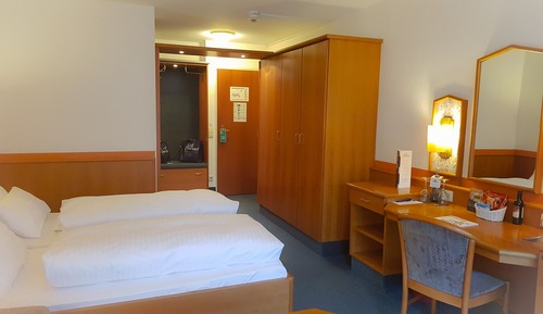 Chambre Double Classique, 1 lit double et 1 canapé-lit, balcon