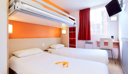 Chambre Standard, 3 lits une place