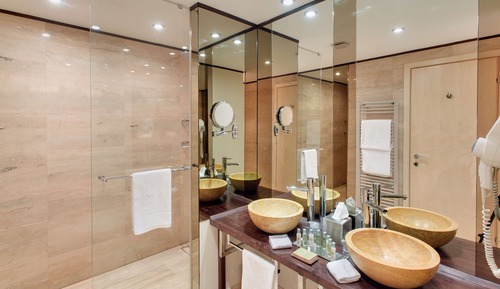 Chambre Deluxe, 1 très grand lit, non-fumeurs