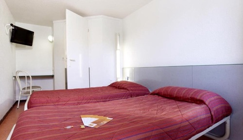 Chambre Standard, 2 lits une place