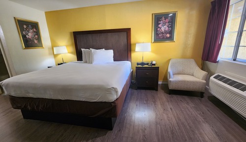 Chambre Standard, 1 très grand lit, non-fumeurs