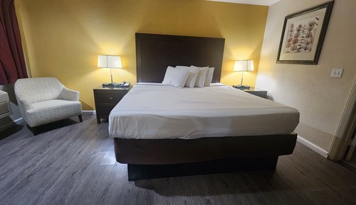 Chambre Standard, 1 très grand lit, non-fumeurs