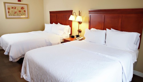 Chambre, 2 grands lits, accessible aux personnes à mobilité réduite, non-fumeurs