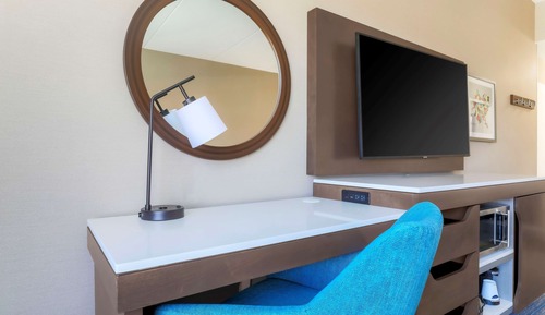 Chambre, 1 très grand lit, accessible aux personnes à mobilité réduite