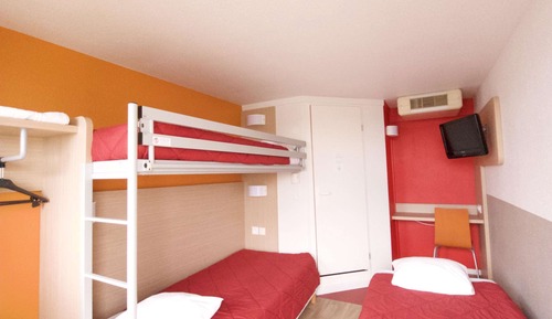 Chambre Standard, 3 lits une place