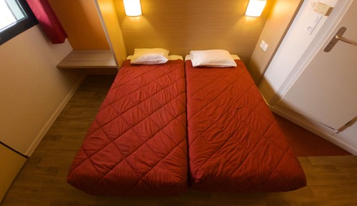 Chambre Standard, 2 lits une place