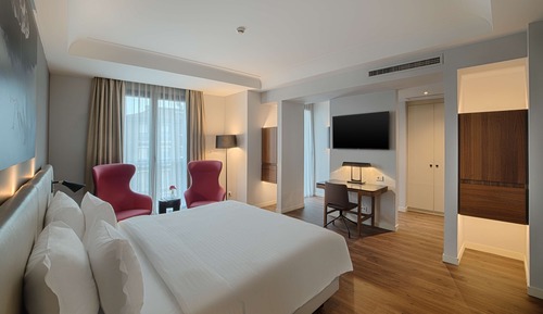 Suite Studio Junior
