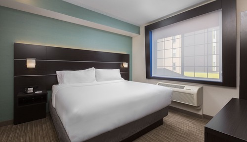 Suite, 1 très grand lit et 1 canapé-lit, non-fumeurs (SPA)