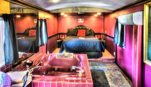 Cabane Signature, salle de bains privée (La Loose Caboose)