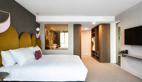 Suite Deluxe, 1 très grand lit, en angle