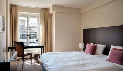 Chambre Confort Double ou avec lits jumeaux
