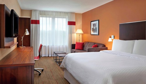 Chambre, 1 très grand lit