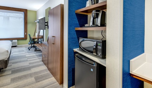 Chambre Standard, 1 très grand lit, accessible aux personnes à mobilité réduite (Transfer Shower)