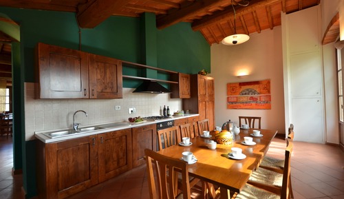 Villa Luxe, 4 chambres, cuisine, côté jardin (Capriolo)