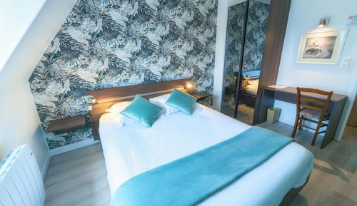 Chambre Double Supérieure, vue port