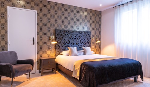 Chambre (QUADRUPLE ROOM ELEGANCE)