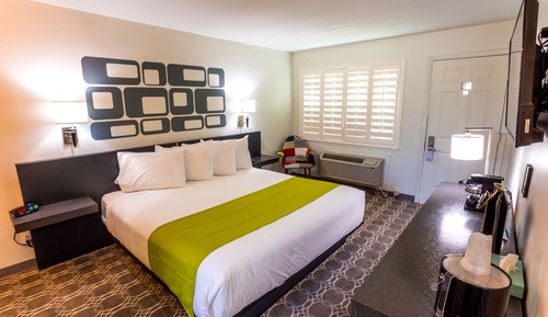 Suite, 1 très grand lit et 1 canapé-lit, non-fumeurs
