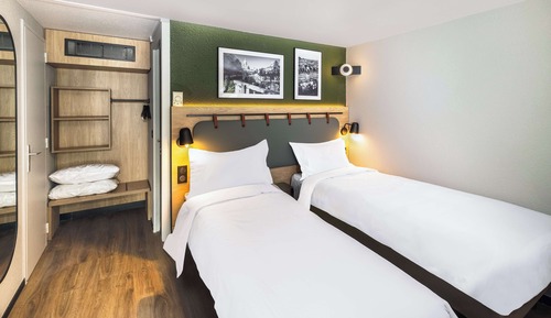 Chambre Standard, 2 lits une place