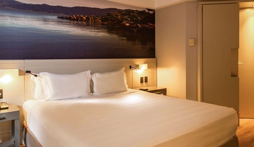 Chambre Standard, 1 très grand lit
