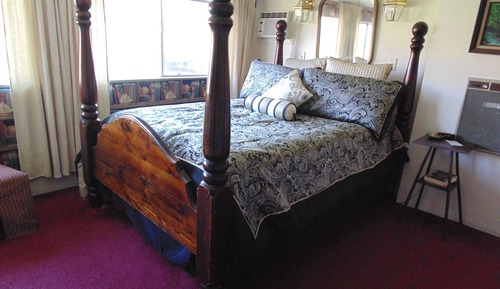 Chambre, 1 grand lit, vue montagne