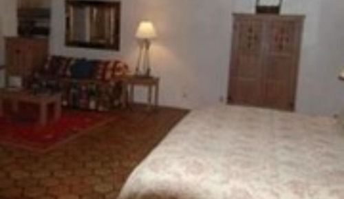 Chambre Luxe, salle de bains attenante (one king)