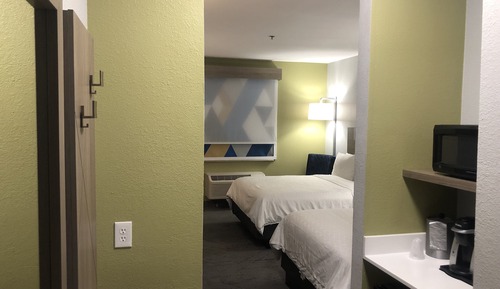 Chambre Standard, 2 grands lits
