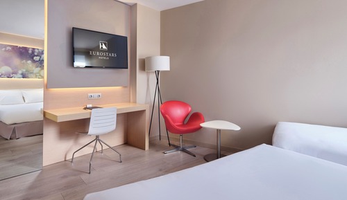 Chambre Triple (Matrimonial | 2 Pax)
