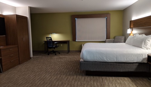 Chambre Standard, 1 très grand lit (Communications Accessible)