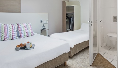 Chambre Supérieure, plusieurs lits