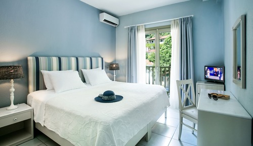 Chambre Double, vue montagne