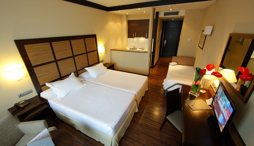 Chambre Triple (2 adults + 1 child)