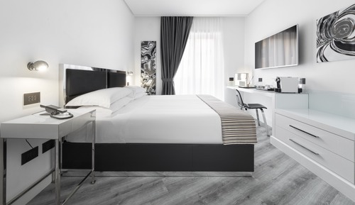 Chambre Supérieure Double ou avec lits jumeaux