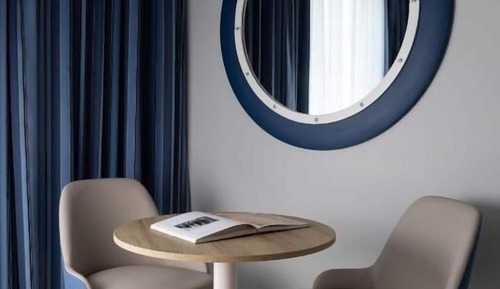 Chambre Familiale, vue piscine