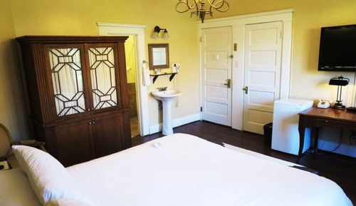 Chambre Standard, 1 très grand lit
