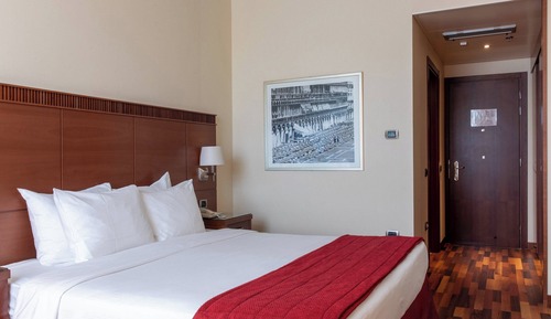 Chambre Deluxe, 1 très grand lit