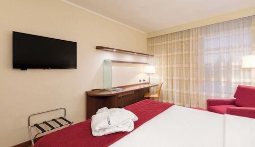 Chambre Exécutive, 1 très grand lit