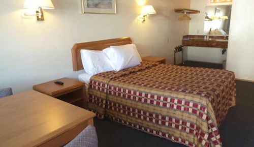 Chambre Standard, 1 très grand lit