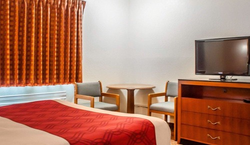 Chambre, 1 grand lit, accessible aux personnes à mobilité réduite, non-fumeurs