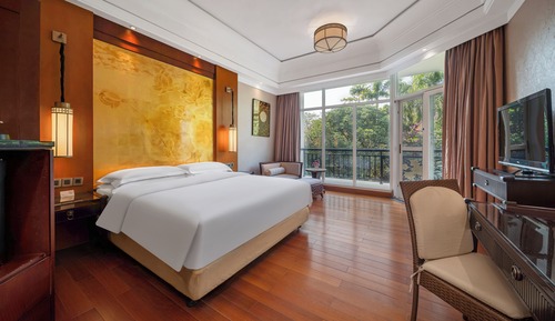 Chambre Supérieure, 1 grand lit, vue jardin