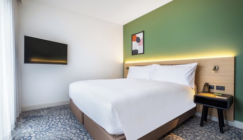 Suite, 1 très grand lit