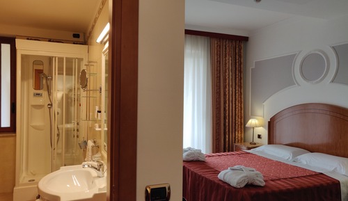Suite Junior, vue colline