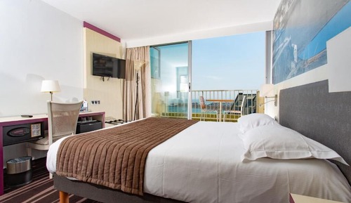 Chambre Double Confort, terrasse, vue mer