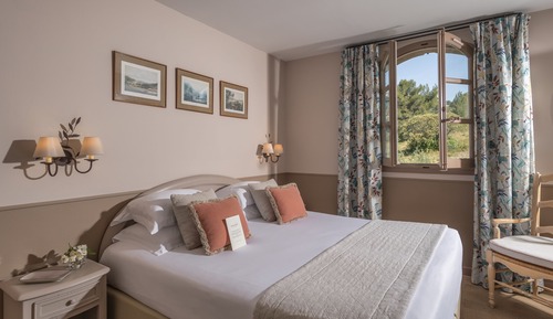 Chambre Double (Caractere)