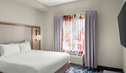Chambre, 2 grands lits, non-fumeurs (Mobility/Hearing Access, Transf Shwr)
