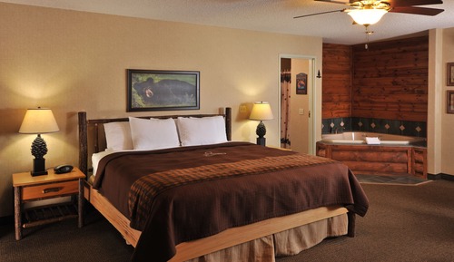 Suite, 1 très grand lit et 1 canapé-lit, non-fumeurs, cheminée