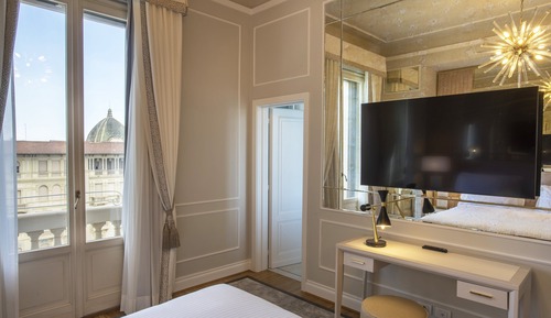 Chambre Supérieure, vue partielle sur la mer