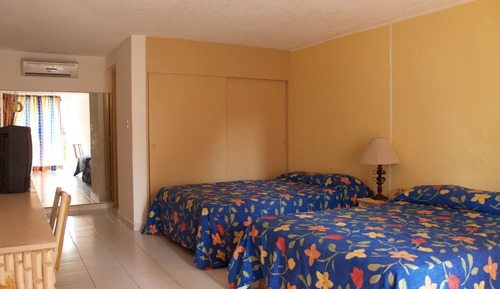 Chambre Standard, 2 lits doubles